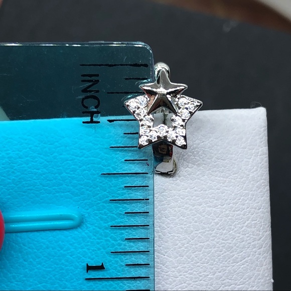 🌟 Sterling Silver Stars ✨ Earrings - Picture 3 of 4